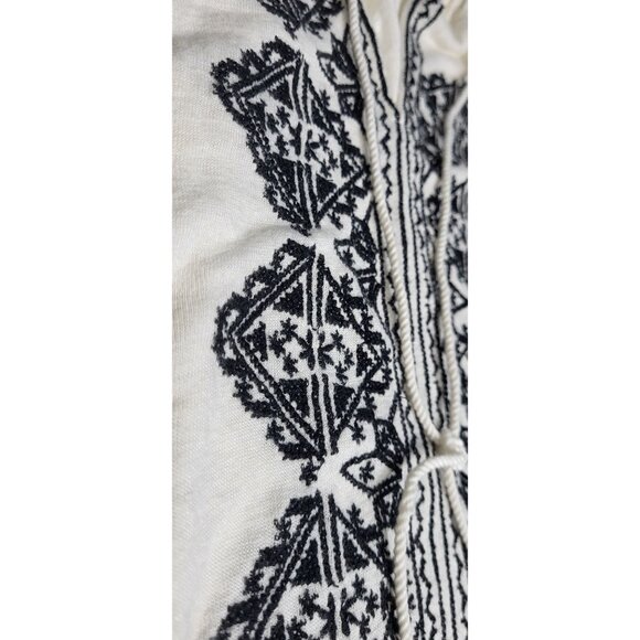 Topshop White Black Tassel Hem Top With Embroidery Design Size 4 - Picture 6 of 10